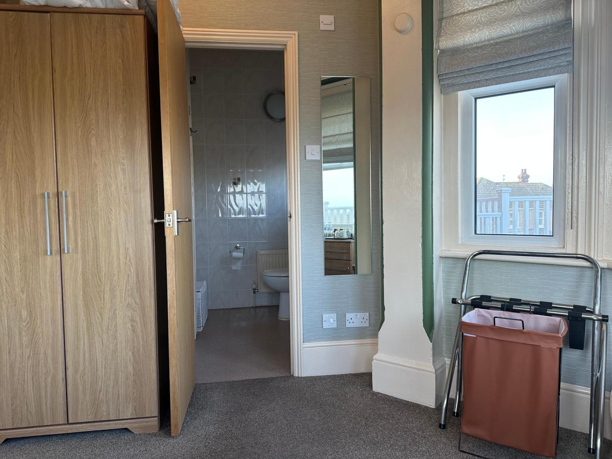 Devonia Express Hotel Eastbourne Szoba fotó