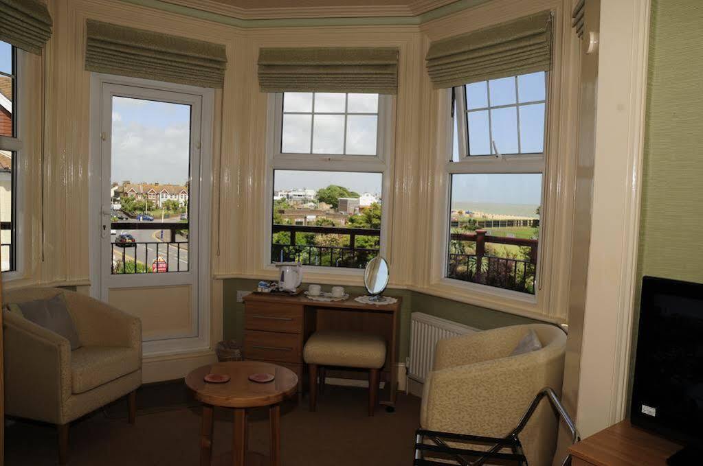 Devonia Express Hotel Eastbourne Kültér fotó